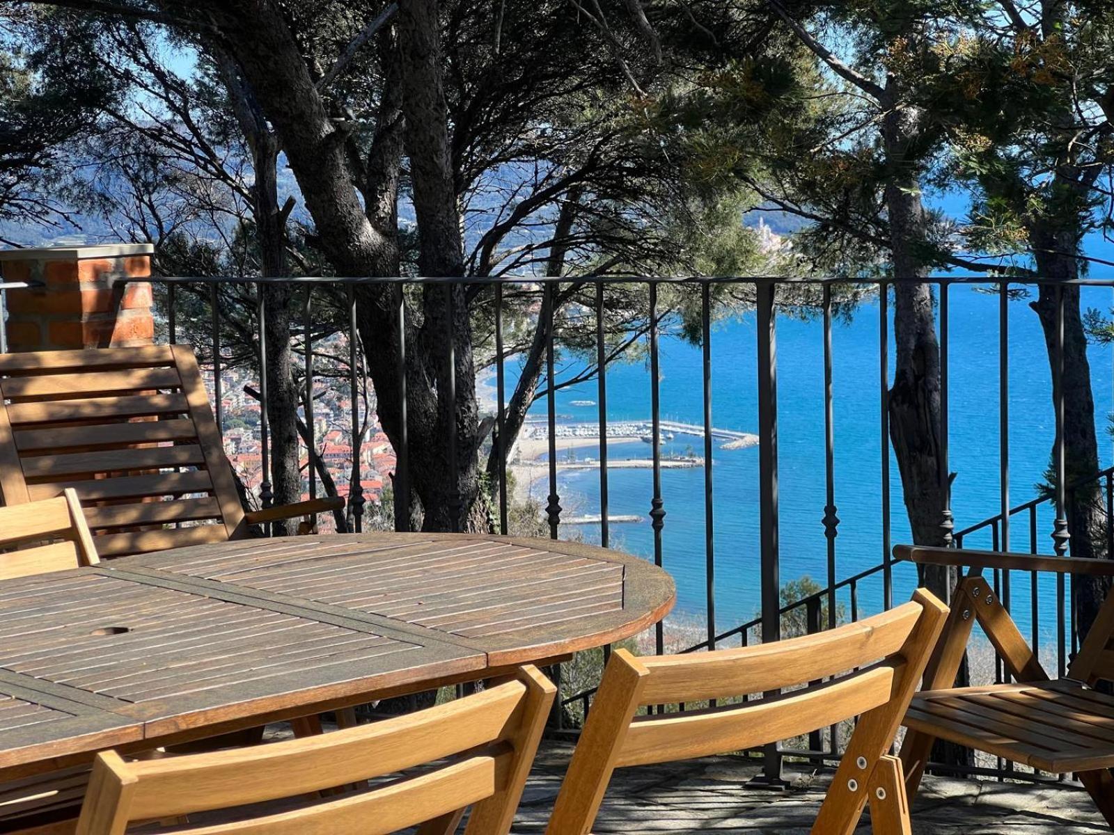 Torre Alpicella - Holiday Home Diano Marina Exterior foto